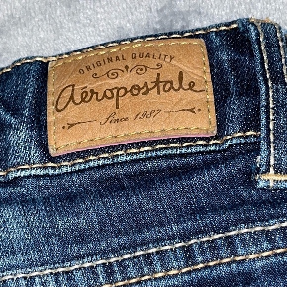 Aeropostale Boyfriend Jean Shorts Women’s Size 4 - Picture 10 of 10